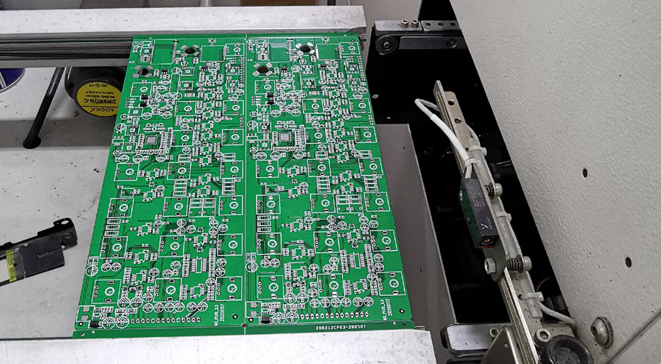 What are the core elements to ensure on-time delivery of PCBA factories?