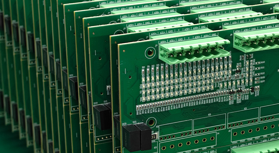 How can PCBA factories enhance customer trust through success stories?